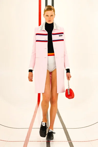 Look 4